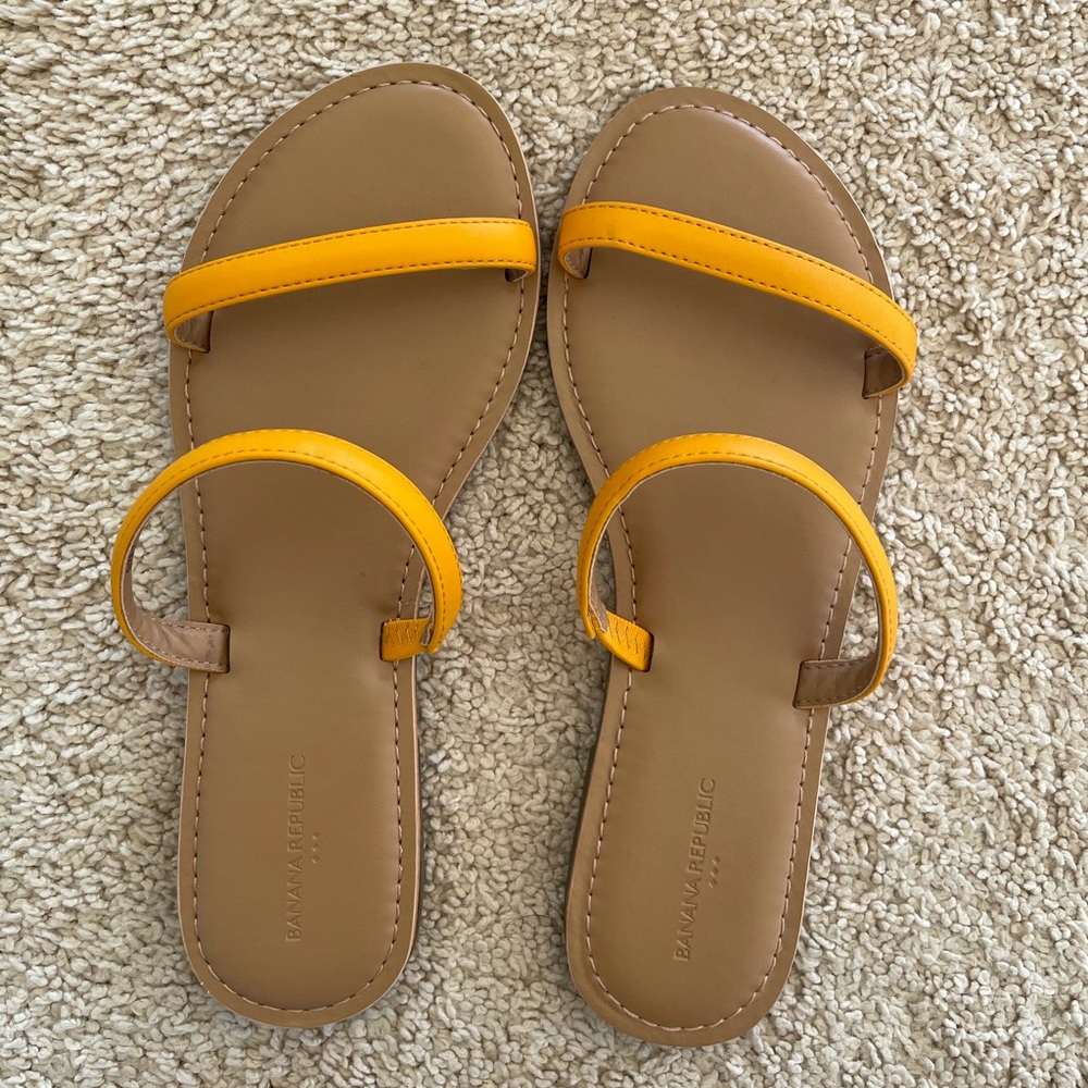 Banana Republic Women Sandals